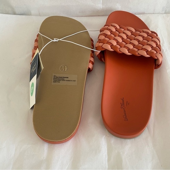 Women's Polly Woven Slide Sandals - Universal Thread™ Assorted Reds 8.5 - Picture 7 of 8